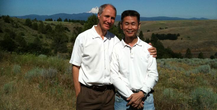 A photo of Heiner Fruehauf, PhD, LAc, and Liu Lihong, author of the seminal book Classical Chinese Medicine, which is the foundation of NUNM's College of Classical Chinese Medicine