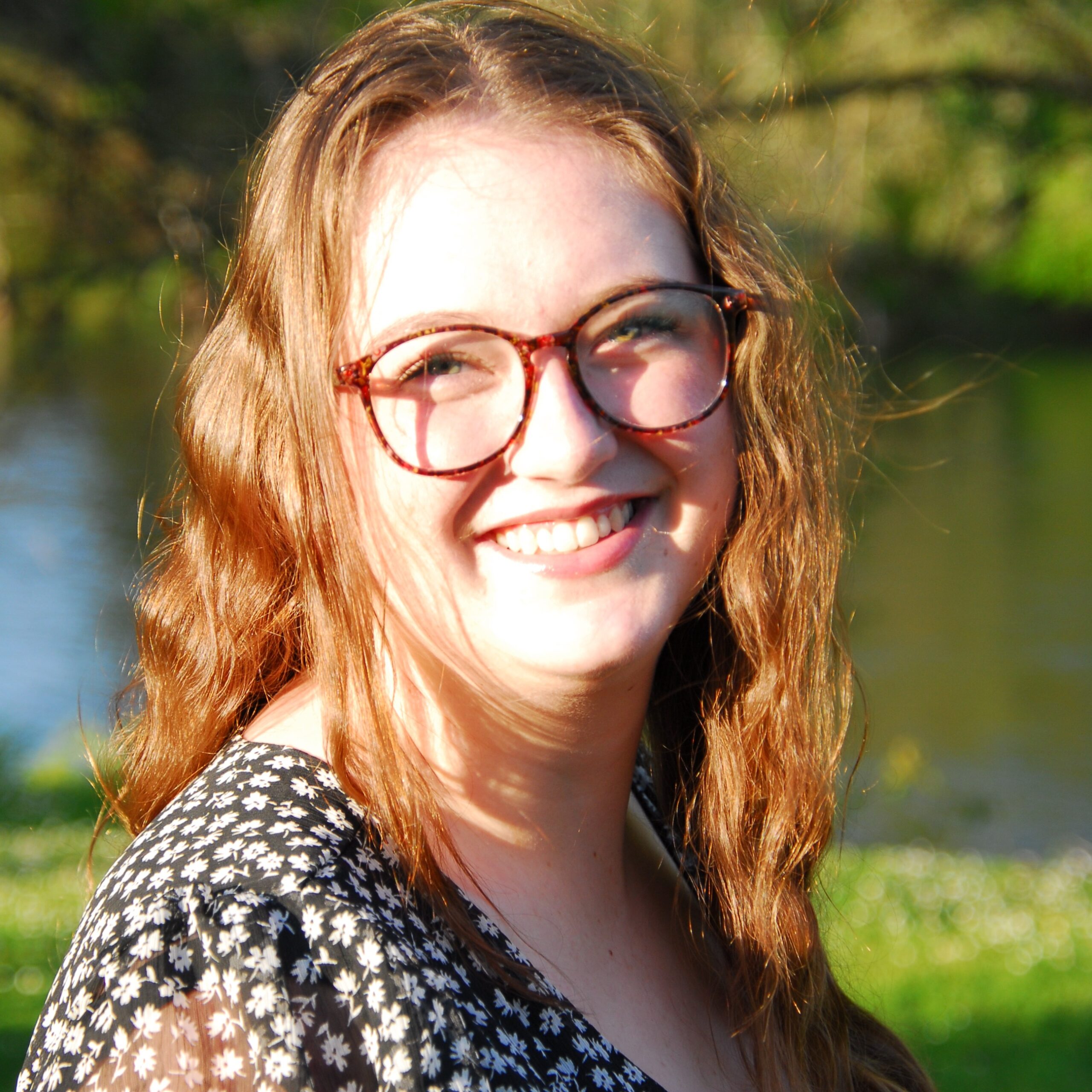 Photo placeholder for Teri Knaup